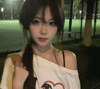 <p style="text-indent:2em;">{{keyword}}是一家专注于文化传播的公司，致力于推广三国时期的历史、文化、艺术和小说等多元内容，公司不仅在数字媒体、网络平台和旅游文化等方面进行深入实践，还结合现代科技和信息传播技术进行创新，其具体业务包括但不限于： 2. 网络平台业务：搭建三国文化相关的线上平台，如在线展馆、论坛社区等，提供知名的三国相关活动和事件信息，实现全球三国的爱好者和读者互动与交流。 3. 旅游文化产业：开发具有浓厚三国氛围的旅游线路和旅游文化产品，为游客提供深度体验三国历史文化的机会。 4. 跨界合作：与文化、旅游相关企业或机构进行跨界合作,共同开发和推广三国文化产品和服务。</p> <p style="text-indent:2em;">{{keyword}}致力于向全球展示中国历史上的文化瑰宝——三国文化的魅力,通过多样化的文化产业形式和现代化的传播手段让更多的人了解并喜爱三国文化并对对中国历史文化有更深入的理解。</p>